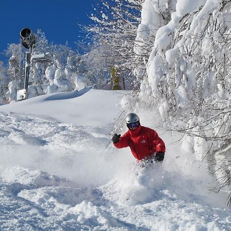 Hotel Top Of The World Snowshoe Exterior foto